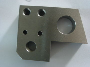 Điện Công nghiệp CNC Precision Machining Pivot Pin Bracket