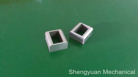 SS303 chính xác phay gia công phần 220 # trắng Corndum cát phun cát