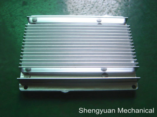 Tuỳ chỉnh chính xác CNC Nhôm tản nhiệt Với ​​chuyển đổi Coating