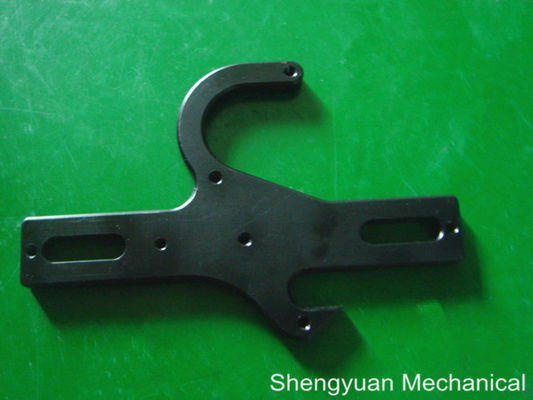 Al6061 Phụ gia công chính xác CNC tải Door Latch với Anodized Đen
