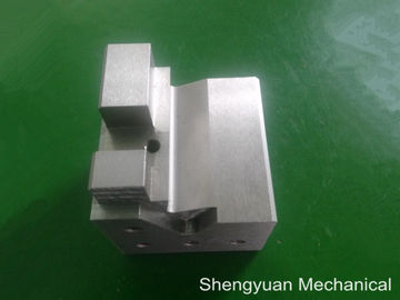Customized CNC Precision Machining đánh bóng D2 0,005 phẳng núi Jig