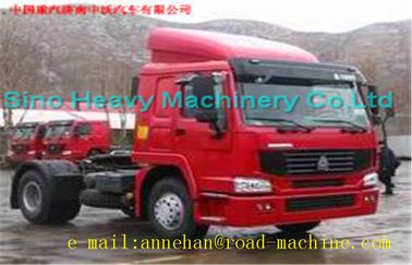 ISO CCC SINOTRUK 4 x 4 TẤT CẢ CÁC XE TẢI XE MÁY WHEEL-DRIVE kéo dài 20-70T EUROII / III LHD hoặc RHD 260-420HP